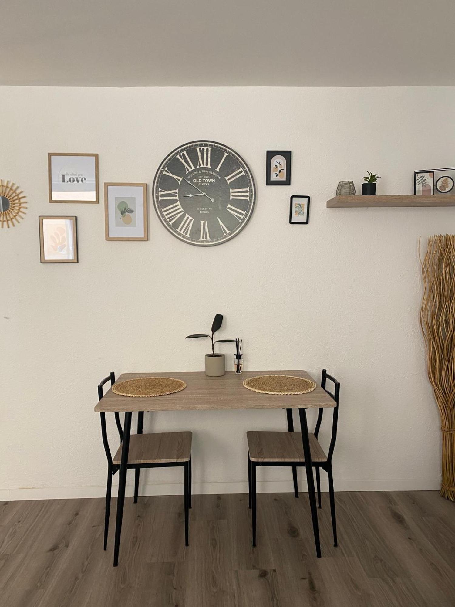 Appartement Proche Cnpe Et Pipa Saint-Denis-en-Bugey Eksteriør billede